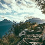 Bild Privathaftpflichtversicherung Vergleich Berglandschaft